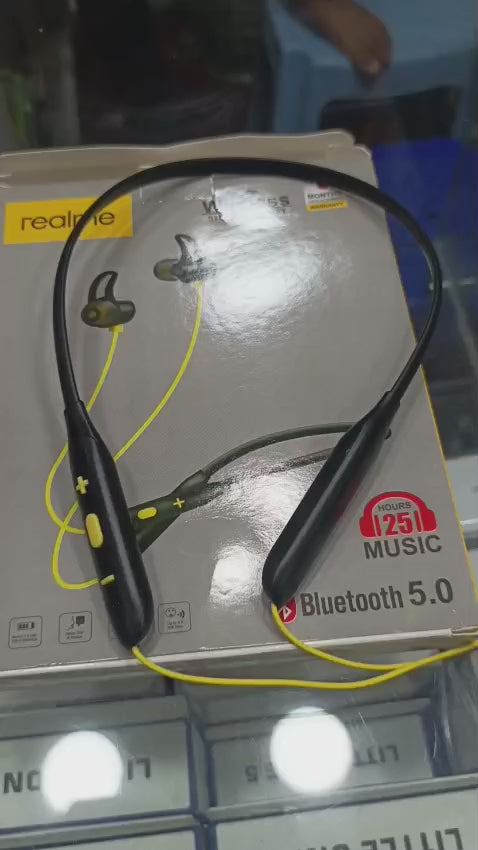 Realme Wireless Neckband – Bluetooth 5.0, Deep Bass, Long Battery